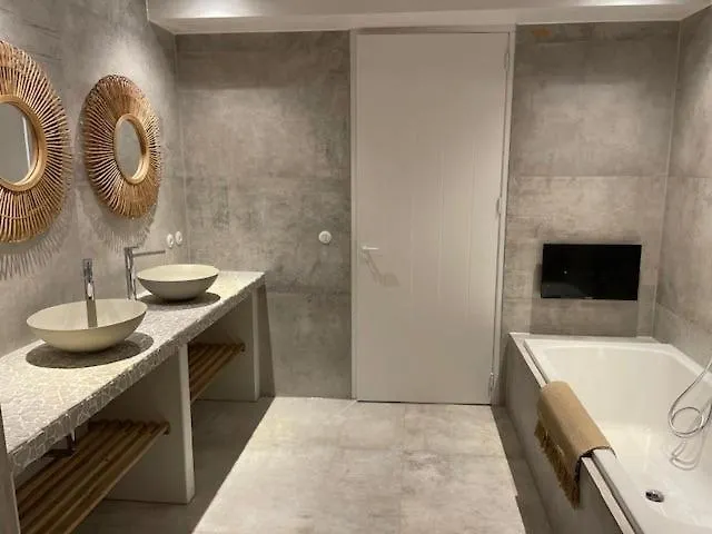 Duinappartementen * سكورل